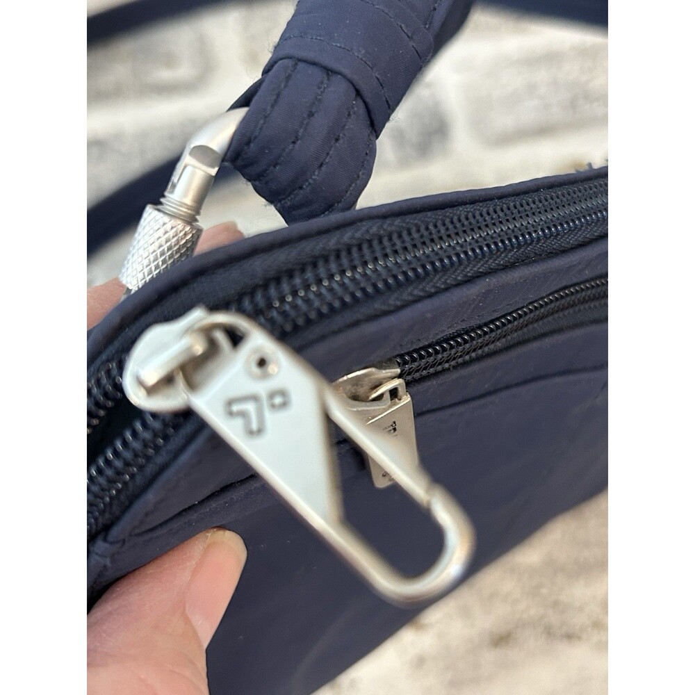 Travelon Anti-theft Classic Light Convertible Small Crossbody Bag Navy Silver - Picture 5 of 12